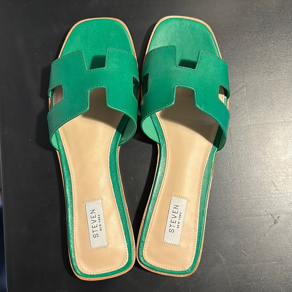 Kelly Green Hayden Sandals